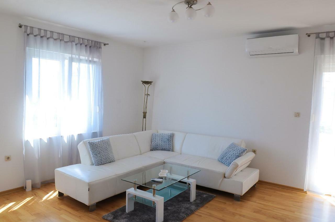 Apartment Neva スプリト エクステリア 写真